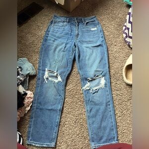 American Eagle mom jeans